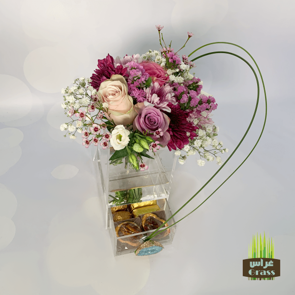 LU’CHOCO Chocolate Acrylic Box with flowers 2 LU’CHOCO Chocolate Acrylic Box with flowers 2